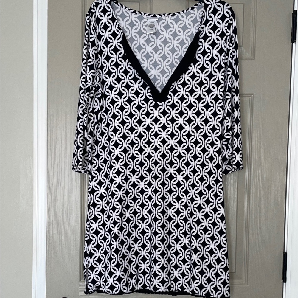 Small Dotti Geometric Dress/ Swim Cover-Up